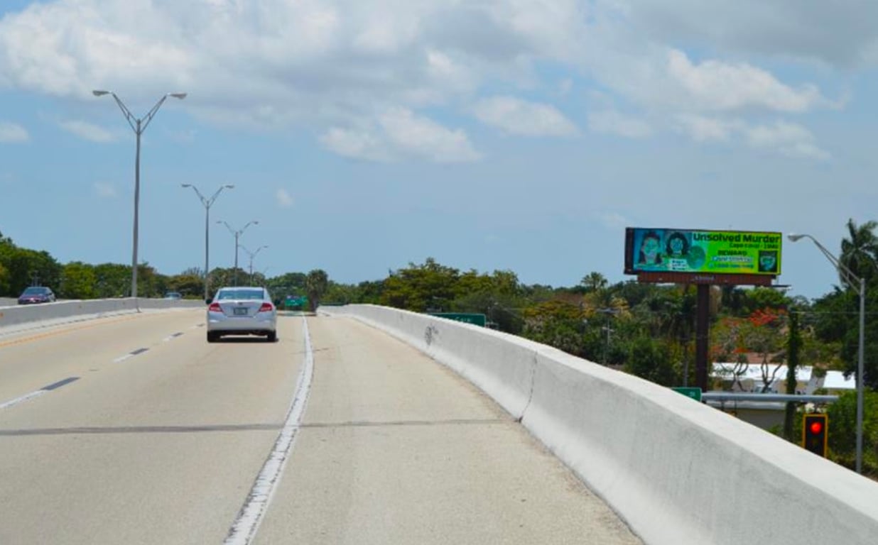 Location photo for Pompano St near College Pkwy @ McGregor Blvd-WB (Fort Myers)