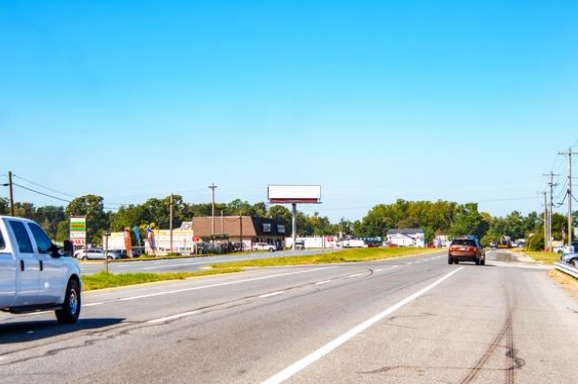 Location photo for Three Notch Rd (Mechanicsville)