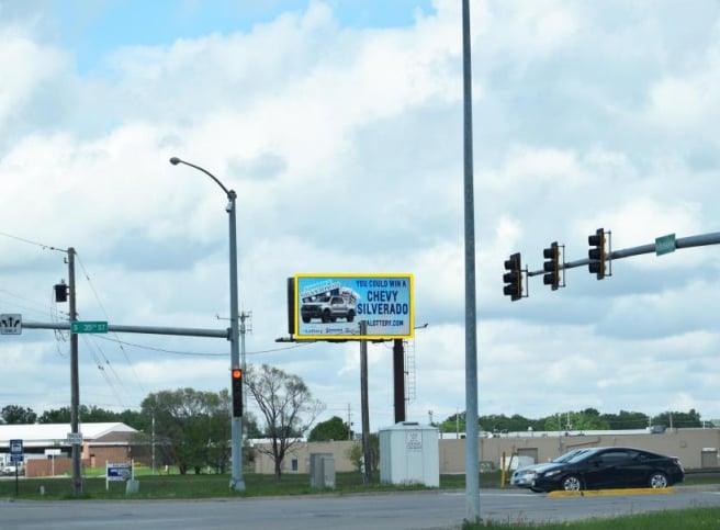 SE CORNER of 35TH & NEBRASKA AVENUE - FSW Media