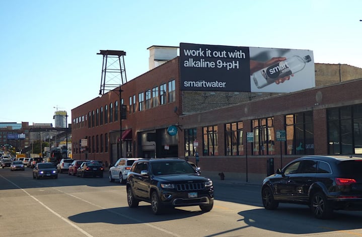 Location photo for N Halsted St near Dog. Hotel | Daycare, Goose Island (Chicago)