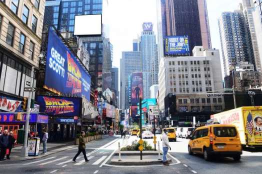 Location photo for Broadway near M&M'S New York, Manhattan (New York)