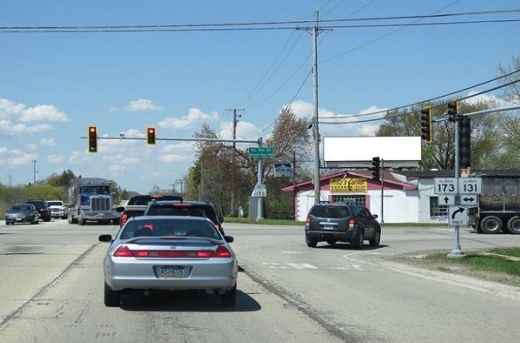 Location photo for N Green Bay Rd near Caleb Park (Zion)