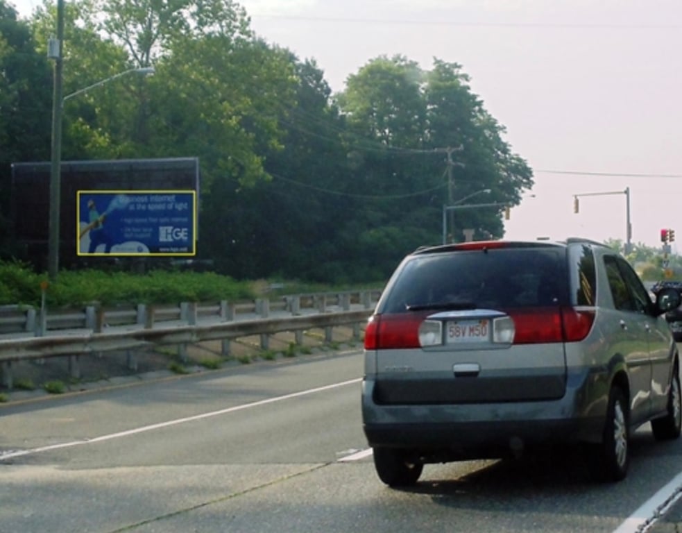 RT 5 @ 500 RIVERDALE SO ELM ST WEST SPD Media