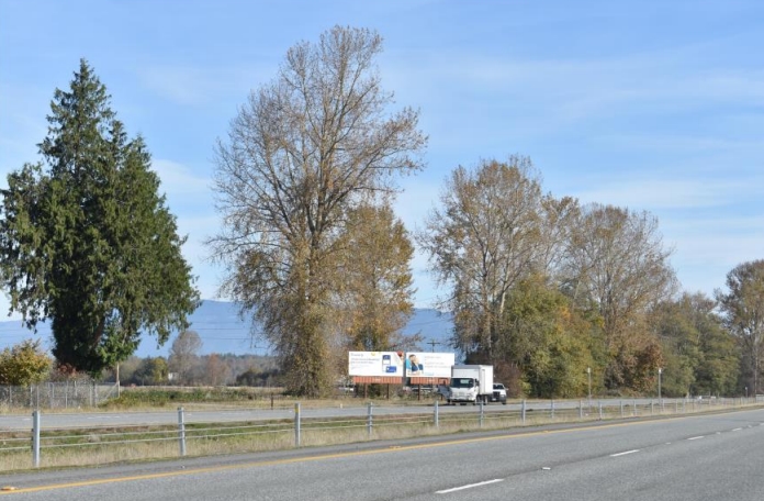 SH 20 NL 450F W/O BRADSHAW RD WF RIGHT SIDE