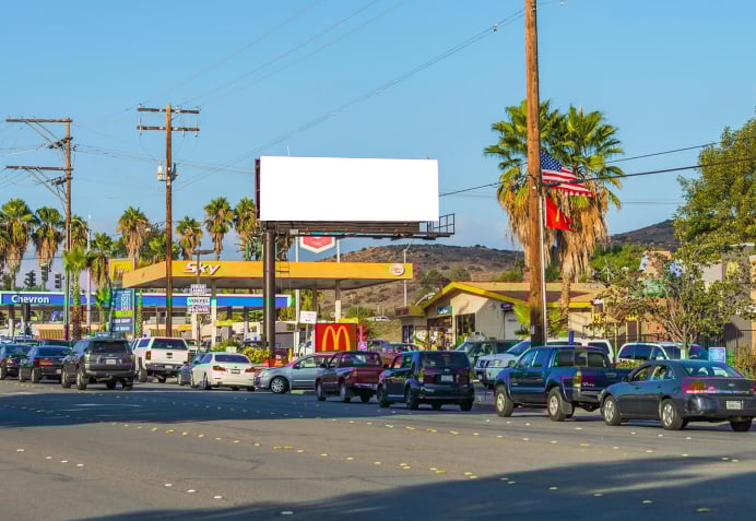 East Main St. 140.00 ft S/O Greenfield Dr. E/S F/SW Media