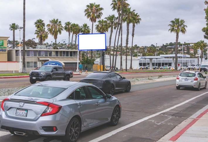 Location photo for Mission Bay Dr. near Grand Av & Mission Bay Dr, Pacific Beach (San Diego)