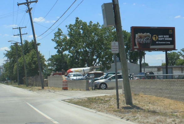 Location photo for N Dixie Hwy near River Raisin National Battlefield Park (Monroe)