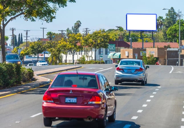 El Cajon Blvd. E/O Keeney St. N/S F/E Media