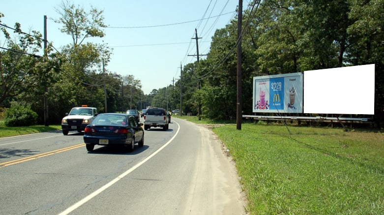 NY Rd (Rt 9), 1.8 Miles S/O Rt 72 Media