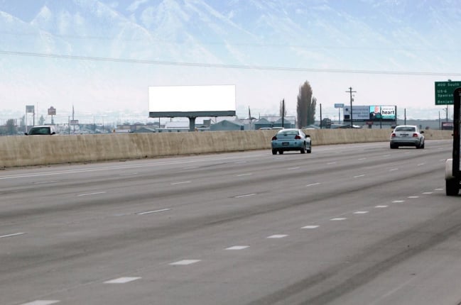 I I-15 MM 261.2 E/S Media