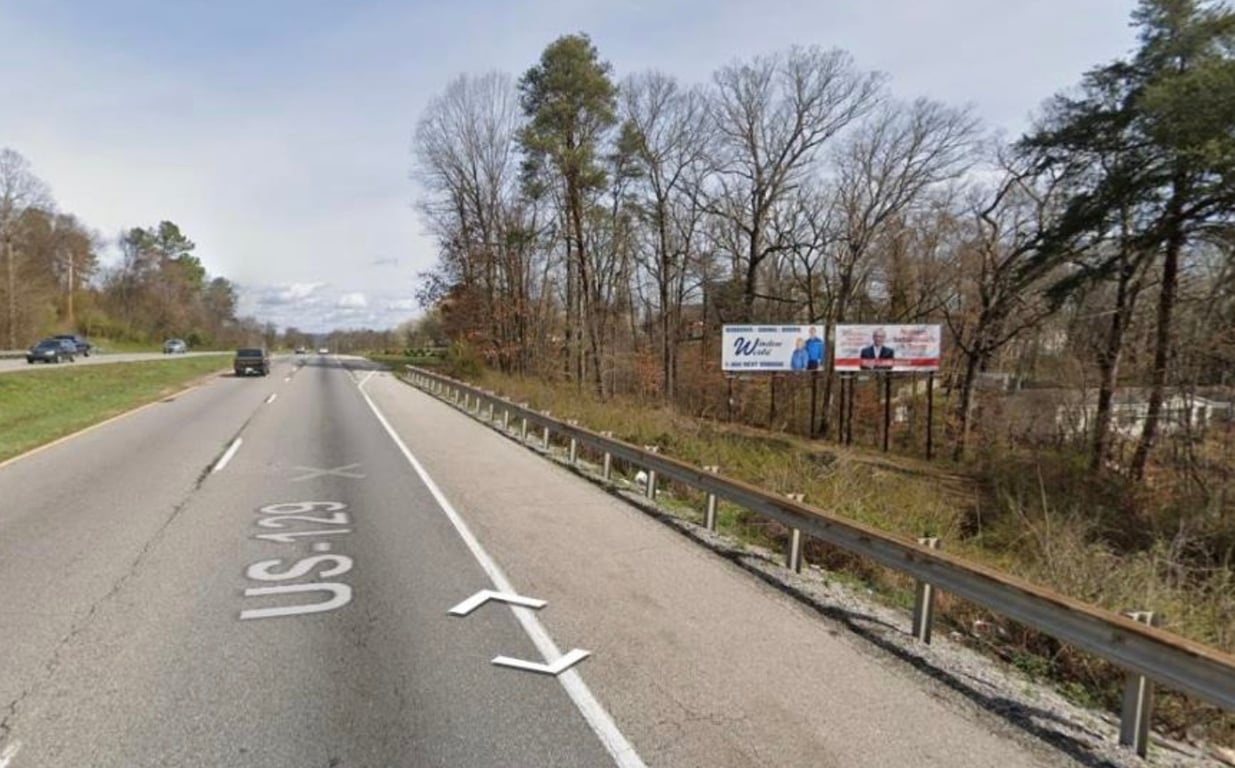 ALCOA HWY @ LOUISVILLE ES FS Right Panel Media