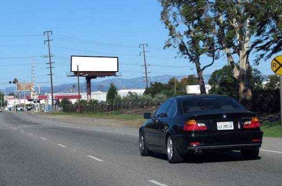 Location photo for S Oxnard Blvd near W. Lathrop Memorial Park (Oxnard)