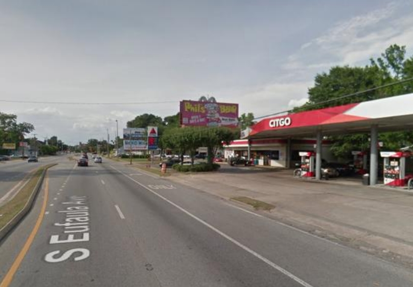 W/S HWY 431N S/O HUNTER ST S/F RR Media