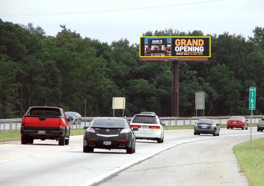 Location photo for Chatham Center Dr near Strayer University, Chatham Parkway (Savannah)