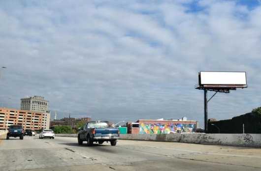 Location photo for N Gay St near Mercy Medical Center, Penn-Fallsway (Baltimore)