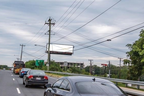 Location photo for Branchville Rd near Greenbelt Station Pkwy & Streambank Ln (College Park)