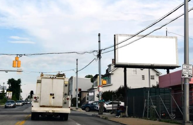 Location photo for Frederick Ave near FREDERICK AVE & HILTON ST fs wb, Irvington (Baltimore)