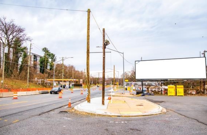 Location photo for Branch Ave near Naylor Road Metrorail Station at Bus Bay H (Temple Hills)