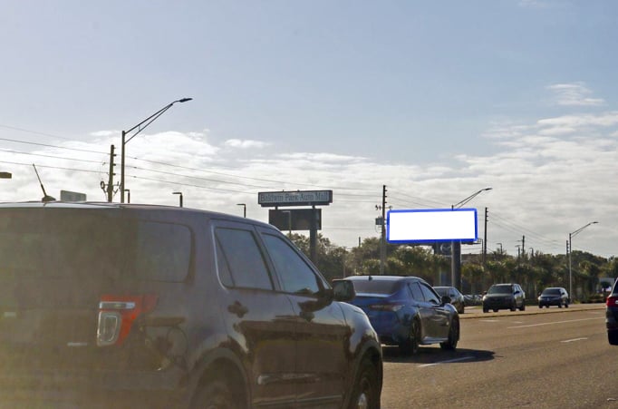 SR 436 .4mi S/O Baldwin Park St, E/S F/N F/N Media