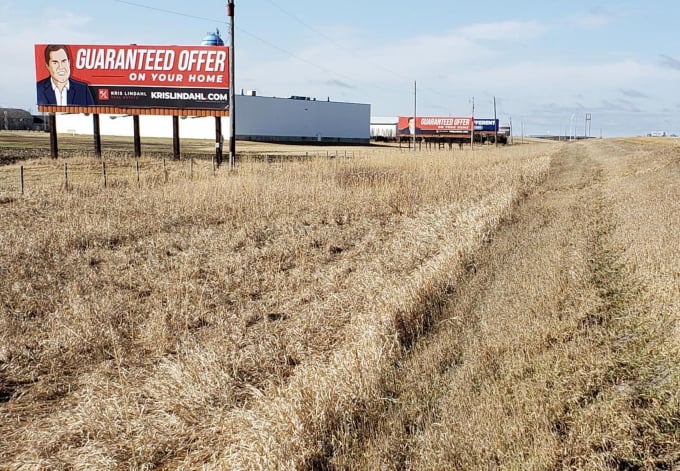 I-90 0.5 mi E/O CR 16 SS Media