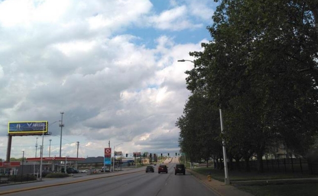 US 41, (3RD ST) @ CHESTNUT Media