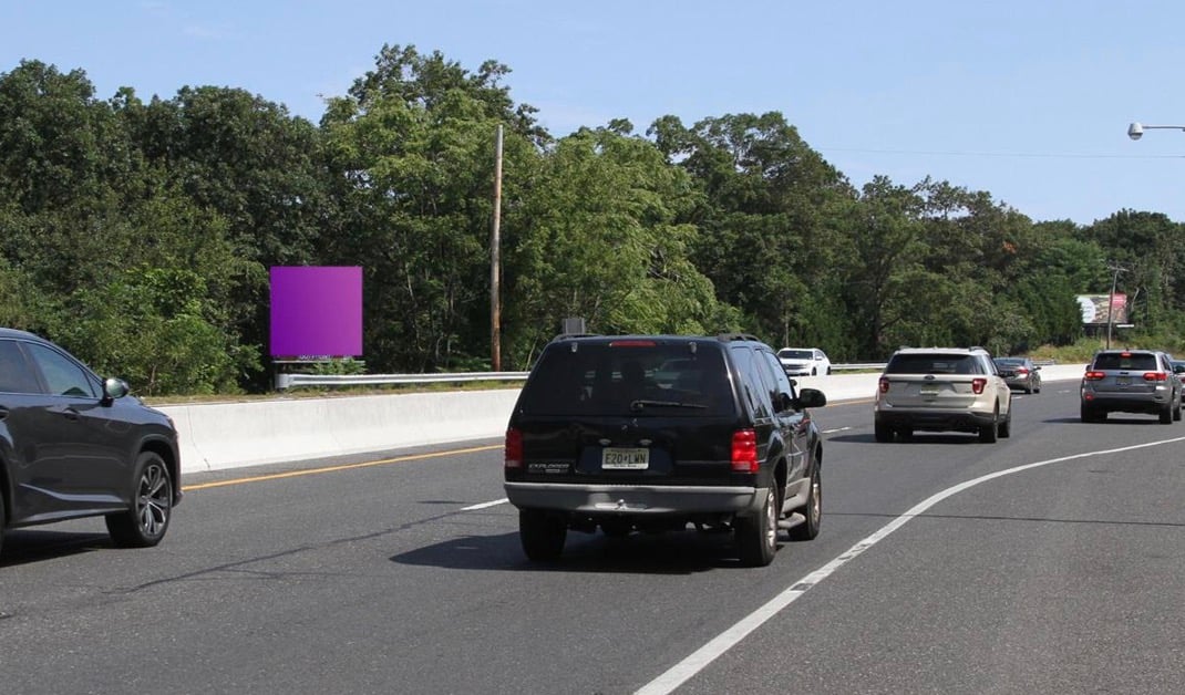 Location photo for NJ-70 near Tri-City Plaza, Toms River (Toms River)