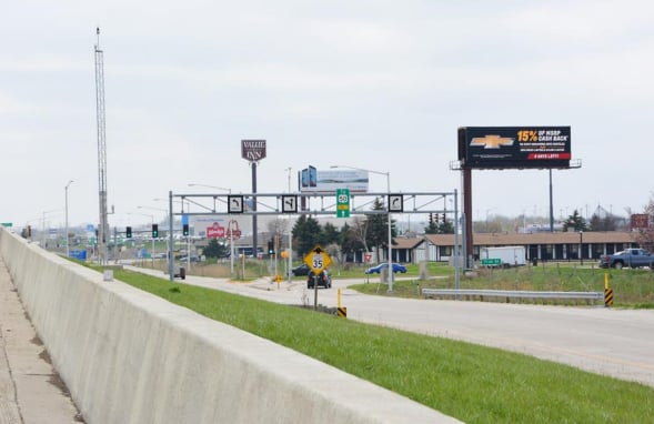 Location photo for 122 Ave near 122nd Ave. (Comfort Inn) (Kenosha)