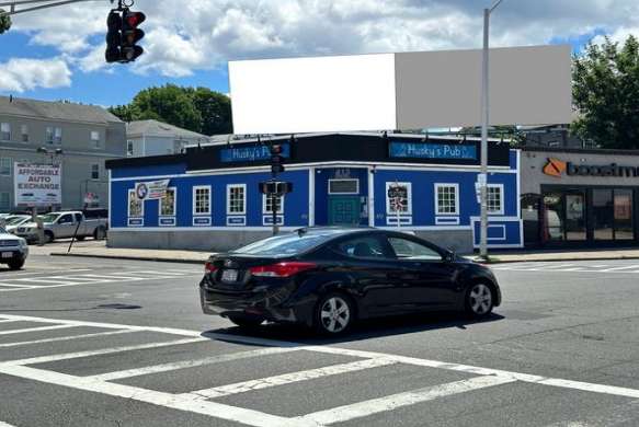 Location photo for Park Ave near Johnson Sanford Center Residence Hall, Main South (Worcester)