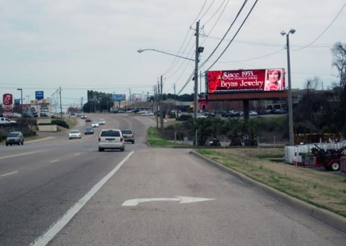 Location photo for Cobbs Ford Rd (Prattville)