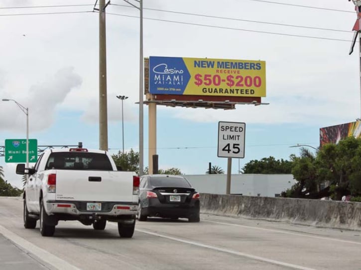 Location photo for NW 35th St (Miami)