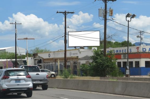 Location photo for US 89 ES 0.79mi S/O Jct 82 F/S - 1