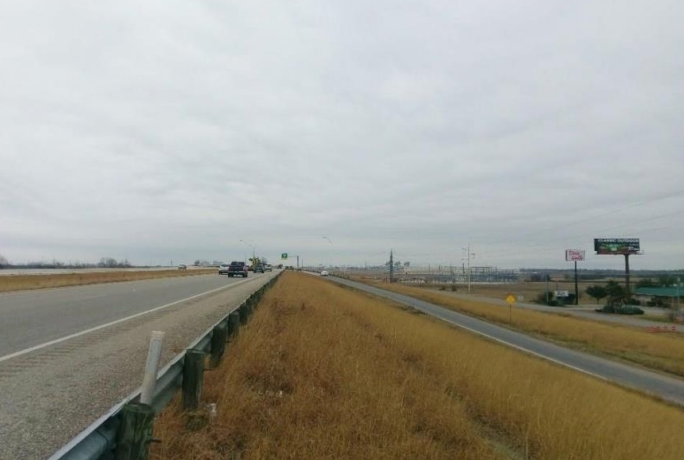 Location photo for I-10 Frontage Rd (Seguin)