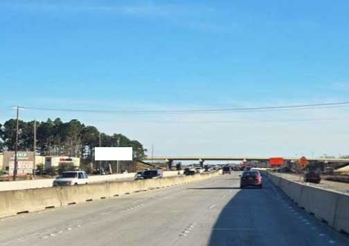 7710 I-45 S (Gulf Fwy) S/O FM 517 Media