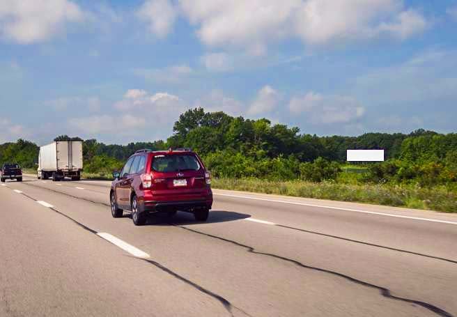 Location photo for w/s I-71, 3 N Delaware Rt.36 Exit F/N