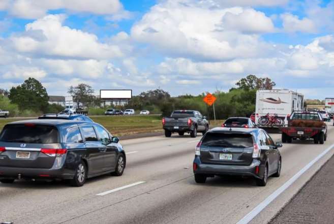 Location photo for Benoi Dr near Lake parker park (Davenport)