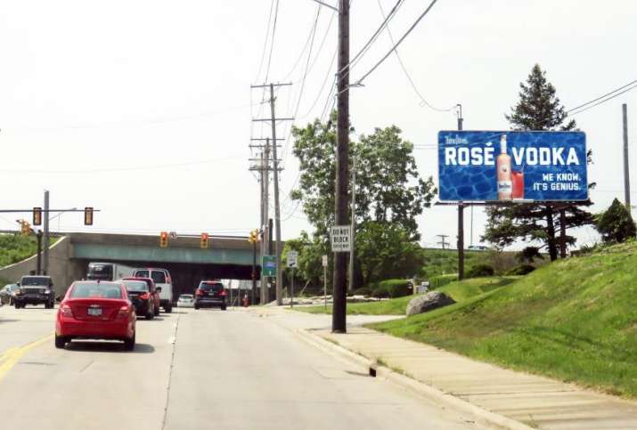 West 150 St WS 0.3mi N/O Brookpark Rd F/N - 1 Media