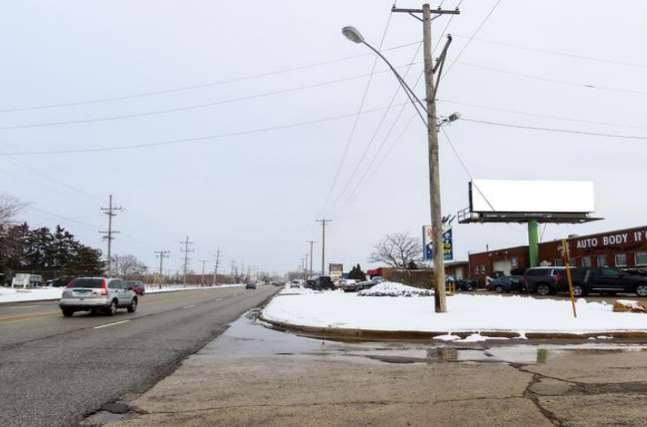 Location photo for E Oakton St (Arlington Heights)