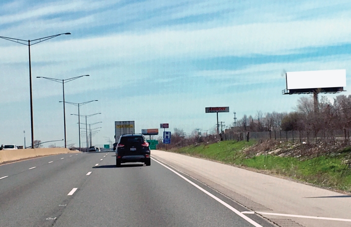 S/S I-55 2000' s/o Rt. 53 F/S Media