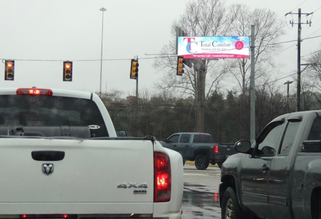 US 31 W/L 50' N/O I-65 Vestavia Media