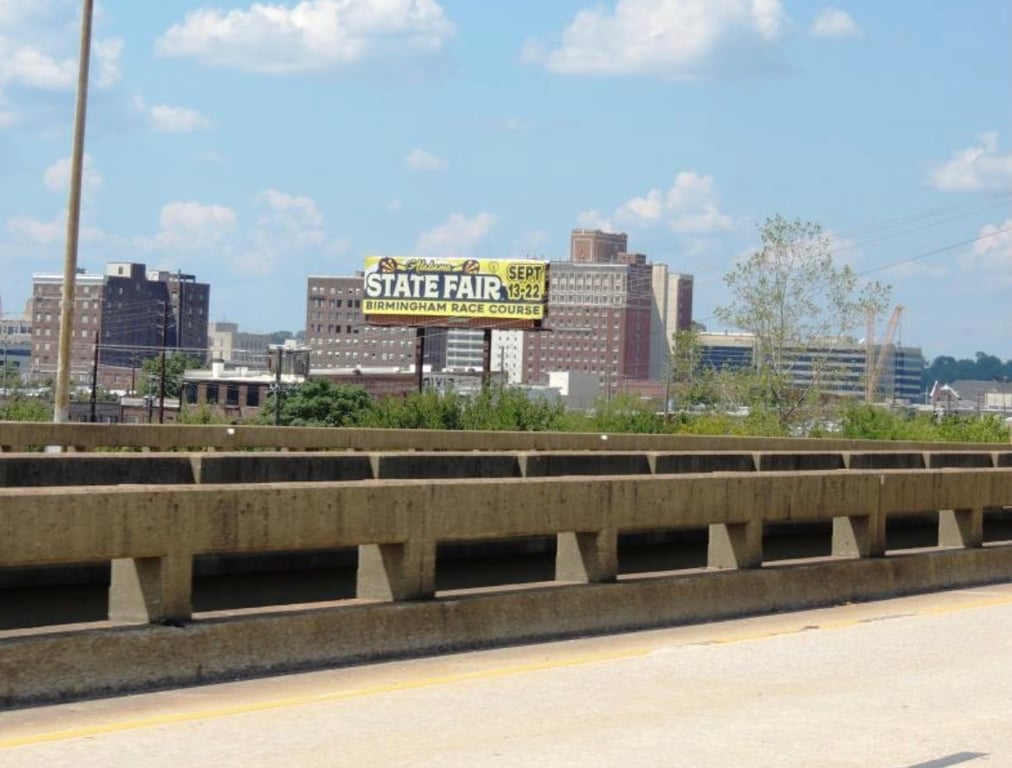 RME W/L .3M N/O 3RD & 4TH AV S EX F/S Media