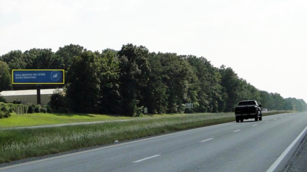 -59 N E/L .2 MI S/O US 231 EXIT #166 Media