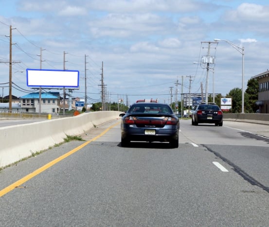 Rt 40/322, 0.4 Miles E/O Exit 2 on-ramp AC Expressway Media