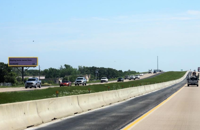 HWY 287 E/S 1.2 MI N/O FM 157, Media