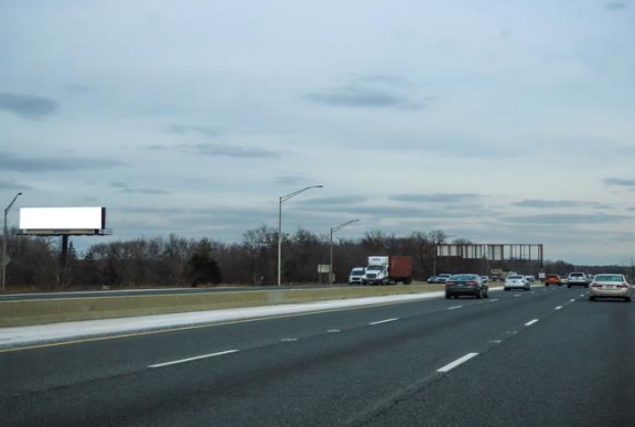 Location photo for N Frontage Rd near Oldfield Oaks Dog Park (Darien)