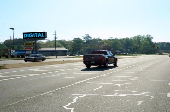 Location photo for Cobb Pkwy NW near Kennesaw Parks & Recreation (Kennesaw)