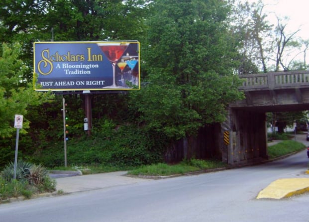 N COLLEGE AVE 200' S/O 14TH Media