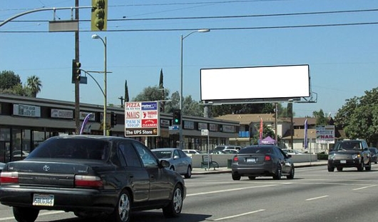 Location photo for Victory Blvd near Pilossyan Medical Center, Van Nuys (Los Angeles)