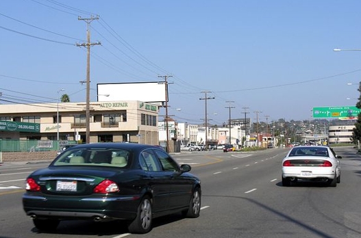 Location photo for W Jefferson Blvd (Los Angeles)