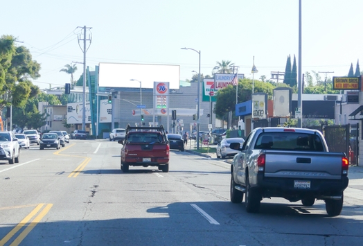 Location photo for S Robertson Blvd near Robertson / Airdrome, Beverlywood (Los Angeles)