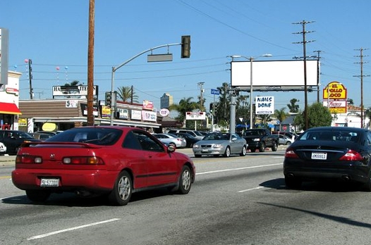 Location photo for La Tijera Blvd near La Tijera / Centinela, Westchester (Los Angeles)